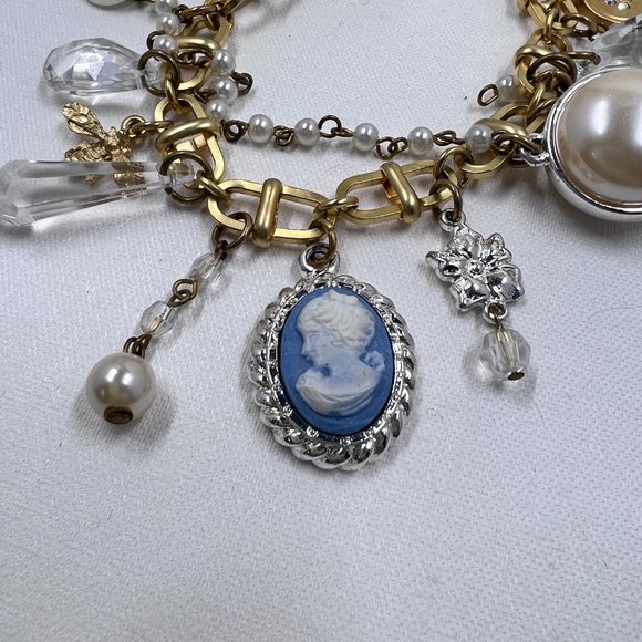 Gold Toned 7” Large Charm Bracelet - Picture 2 of 5